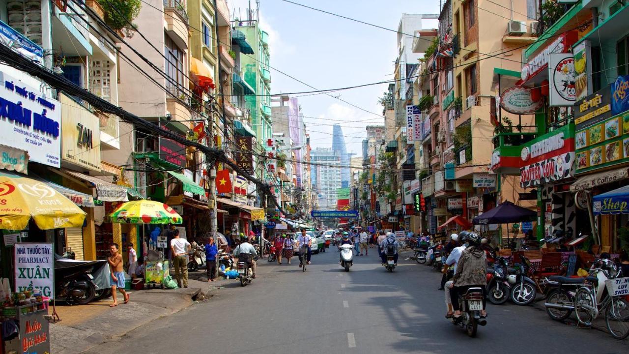 Reddoorz Yen Phu Street Hotel Hanoi Bagian luar foto